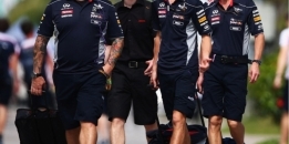 Sennheiser Momentum Infiniti Red Bull Racing